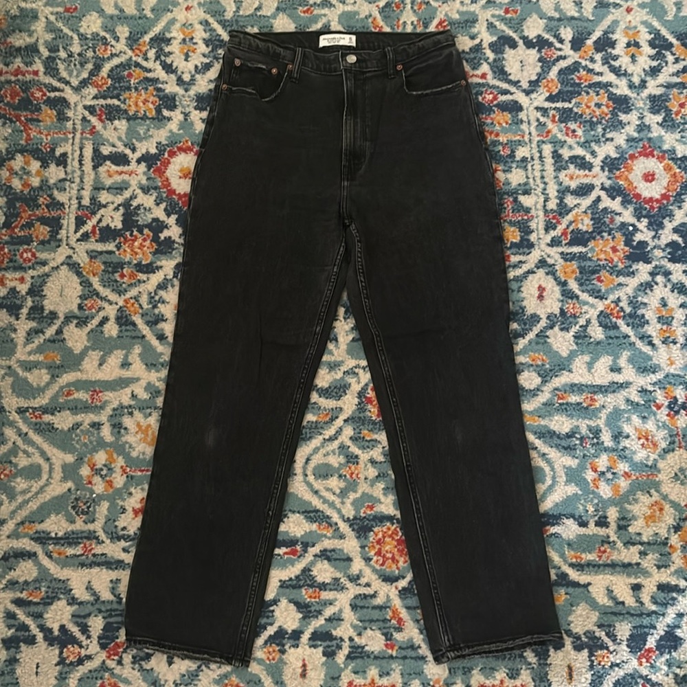Abercrombie Black Ultra High Rise Ankle Straight Jeans